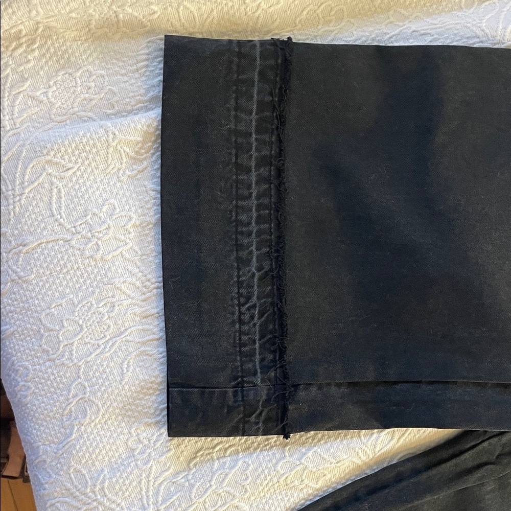 Women's Black Wide-Leg Jean - Picture 4 of 5
